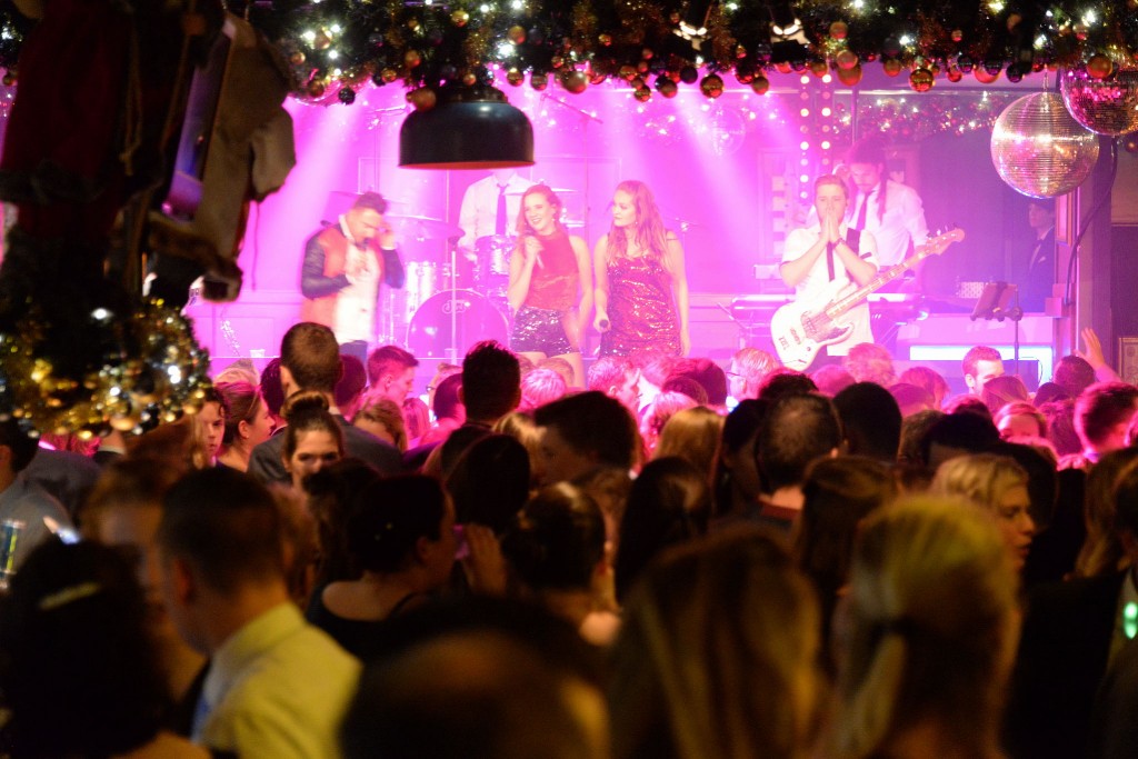 ../Images/Kerstgala 2017 in VdG 193.jpg